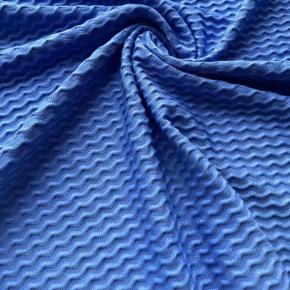 Jacquard wavy line